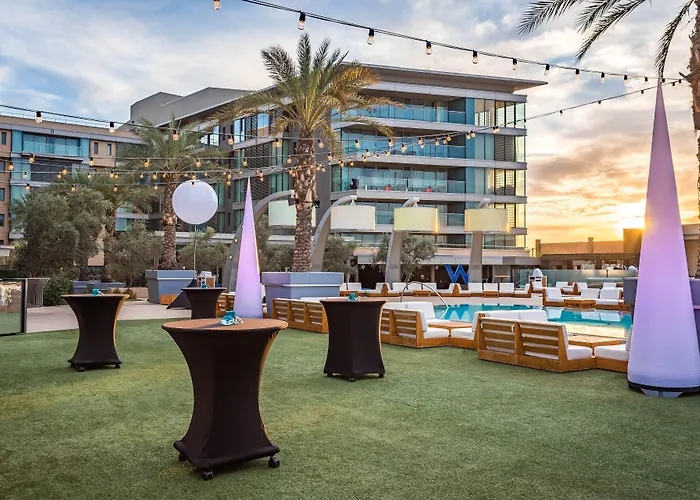 W Hotel 4*