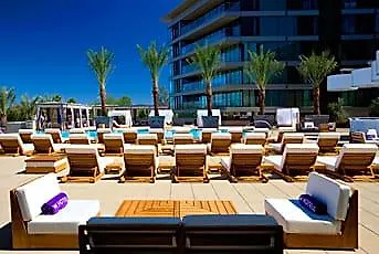 W Hotel 4*